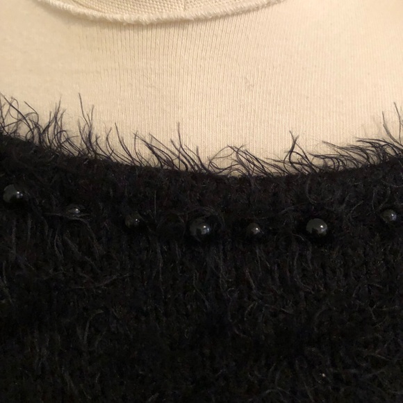 Sweater - Picture 3 of 6